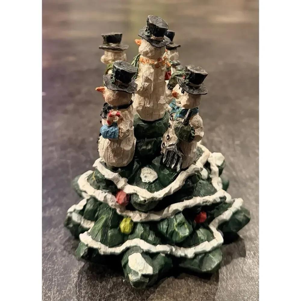 Christmas Tree Snowmen Family Carved Resin 5